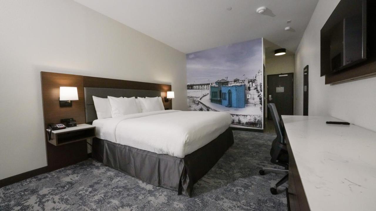 La Quinta Inn & Suites By Wyndham Santa Cruz Buitenkant foto